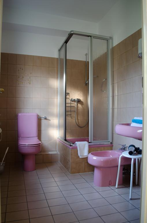Haus Helvetia Acomodação com café da manhã Bad Orb Quarto foto